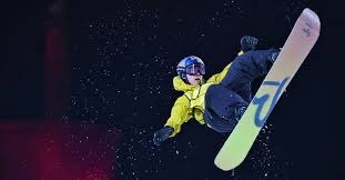 拜仁客战斯图加特：雅克松、金玟哉首发，乌尔比希出战